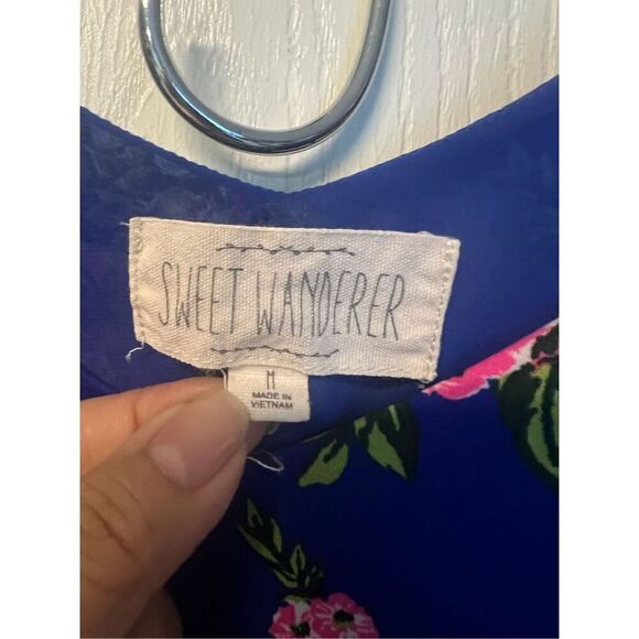 Sweet Wanderer  Blouse - Picture 3 of 4